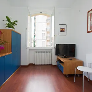 Living Casa Vacanze , Loano Italia